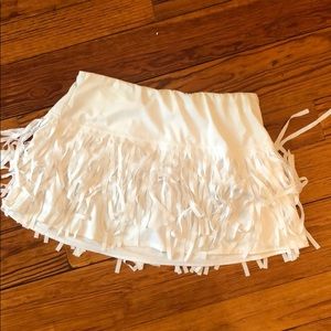 White golf/tennis skirt with frills